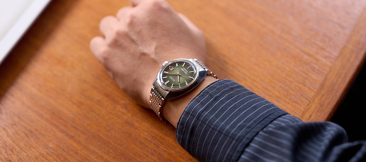 写真：SDKA021 KING SEIKO 着用イメージ